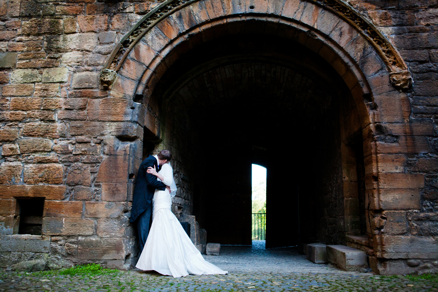 Wedding photography at Linlithgow Palace
