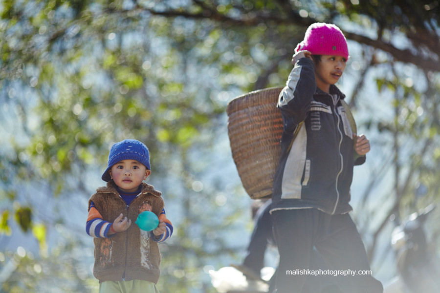 Poor villagers in Northern Vietnam