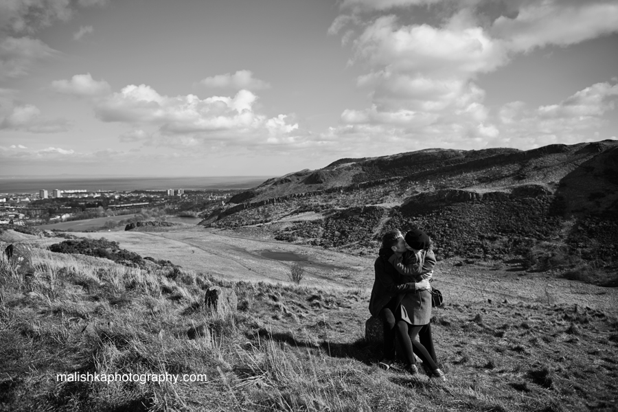 Edinburgh scenery and a kissing couple