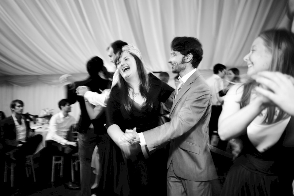 Traquair House wedding dancing