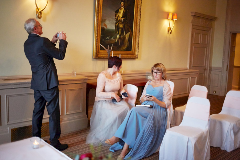 Edinburgh wedding photographers