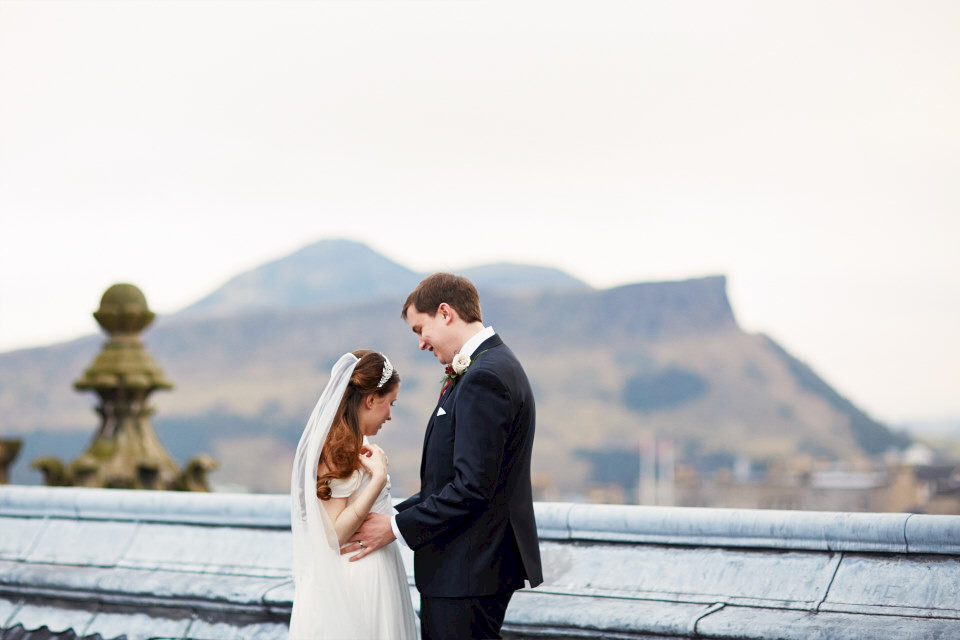 beautiful Edinburgh wedding photography