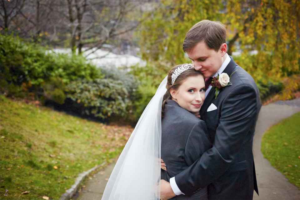 beautiful Edinburgh wedding photography