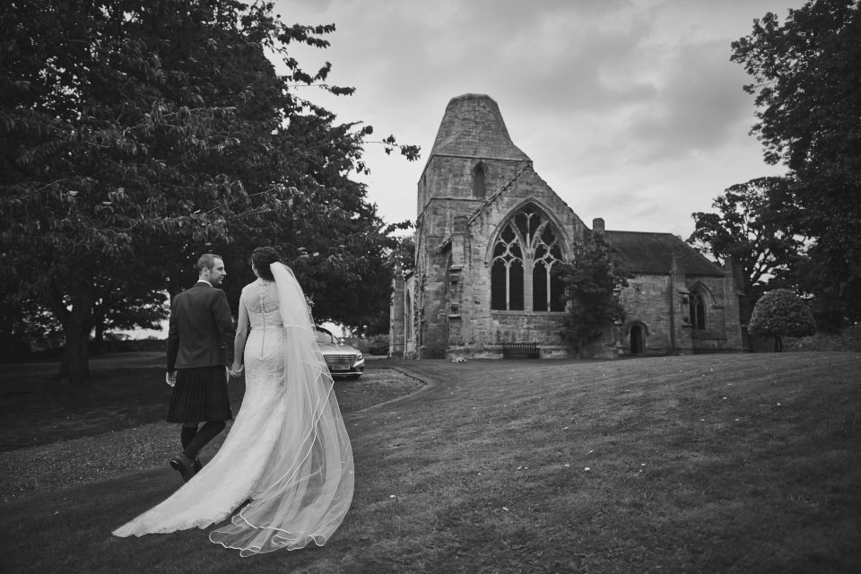 Edinburgh reportage wedding photographer