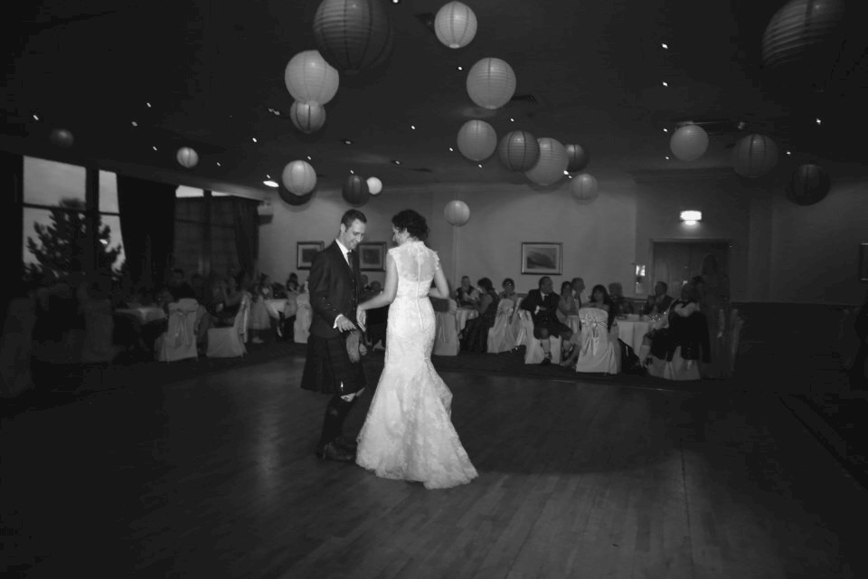 Edinburgh wedding photographer