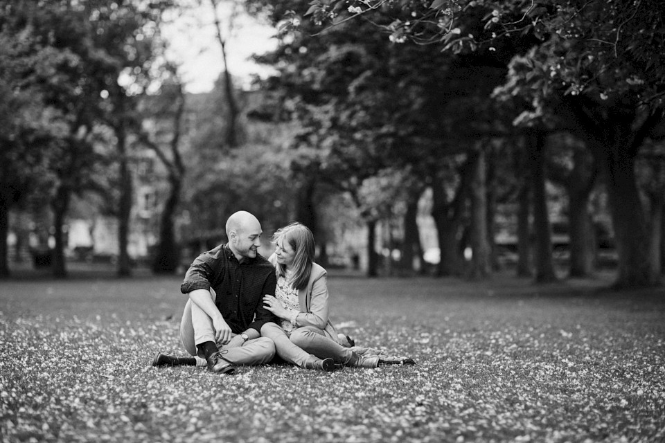 Engagement photography in Edinburgh