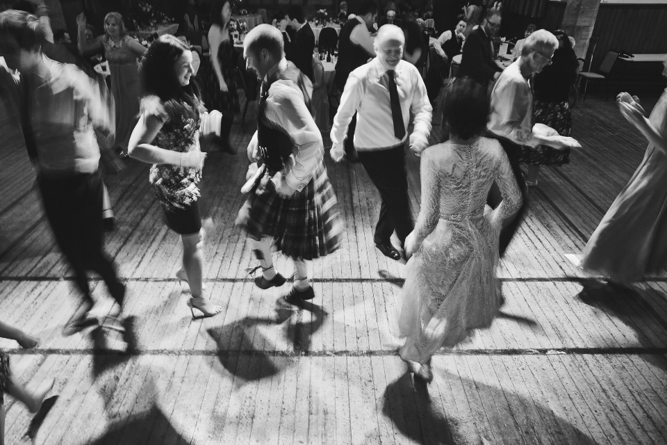 Scottish dances at Crail Hall wedding