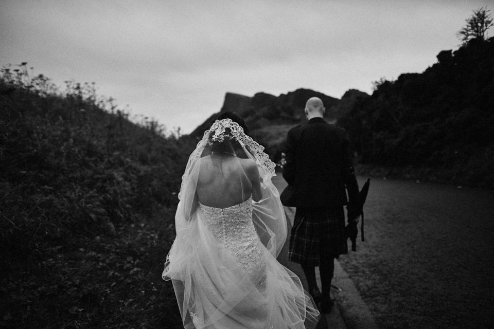 Alternative wedding photos Edinburgh