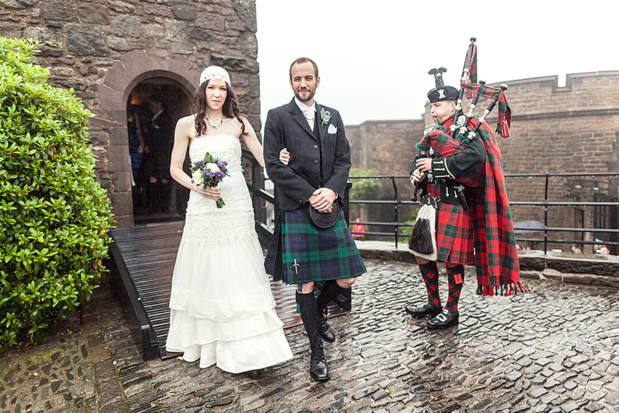 Happy couple leaving the chapel at Edinburgh Castle