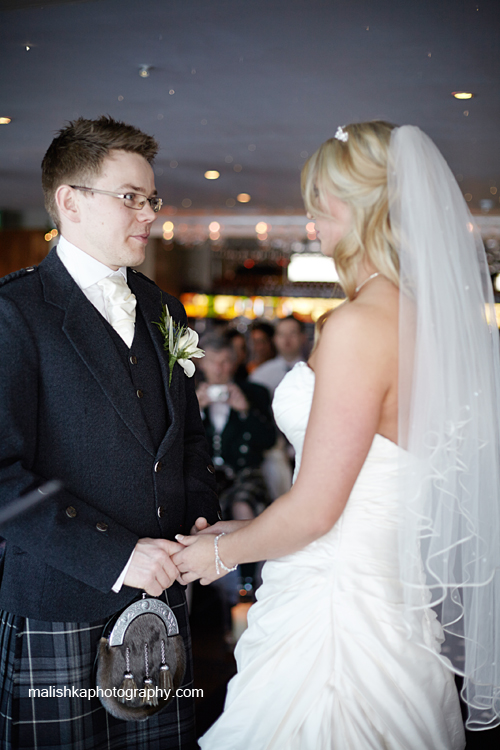 Orocco Pier wedding in South Queensferry