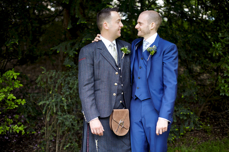 Wedding photography at  Queen Street Gardens in Edinburgh