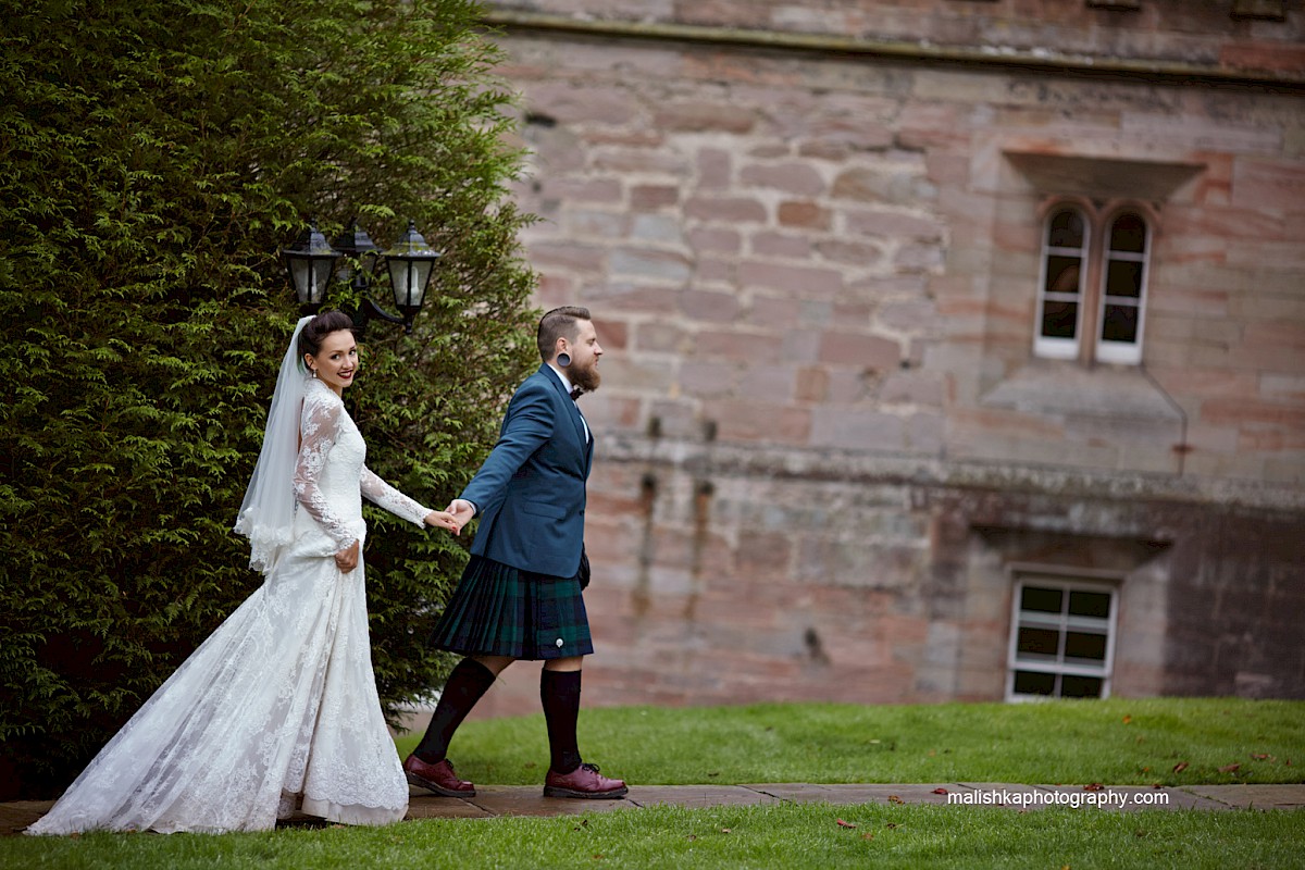 Happy couple at Dalhousie Castle photo session