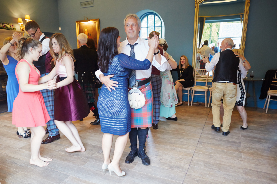 Dancing at Kinross House wedding