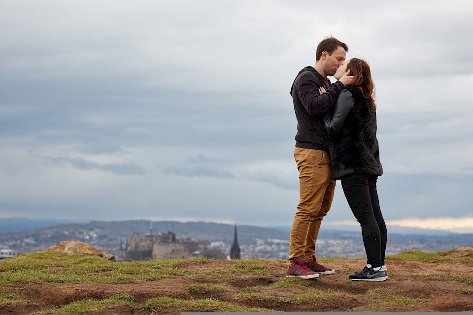 Couples photography in Edinburgh hills